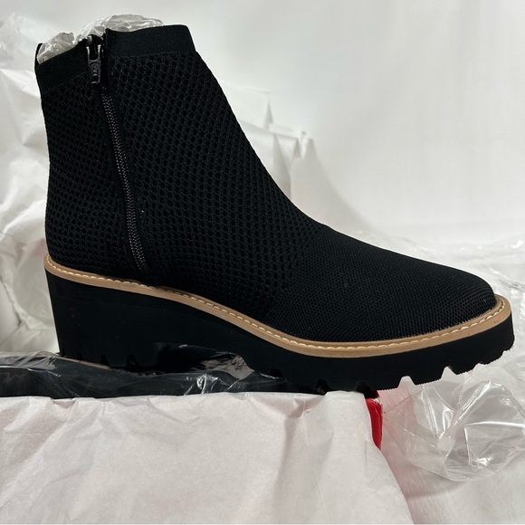 Vaneli -Women's Marina Knit Lifestyle Black Stretch Knit Booties -Size 9.5 W (D) - Picture 2 of 9